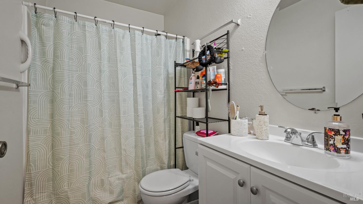 8270 Lancaster Drive Cotati CA 94931