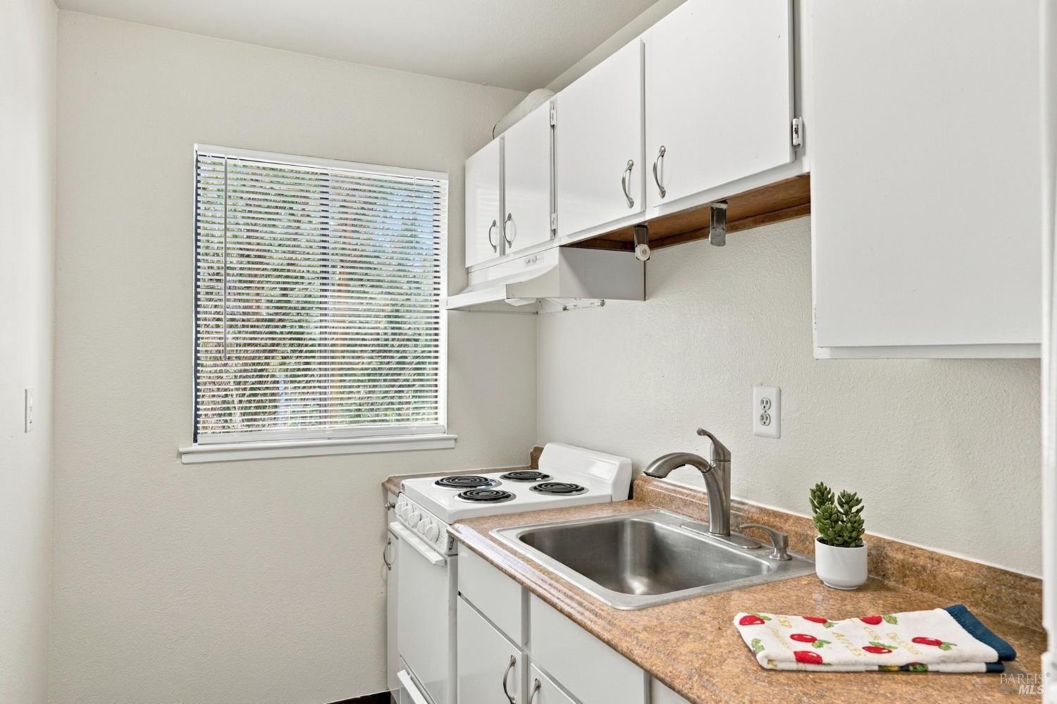 332 Louisiana Street Vallejo CA 94590