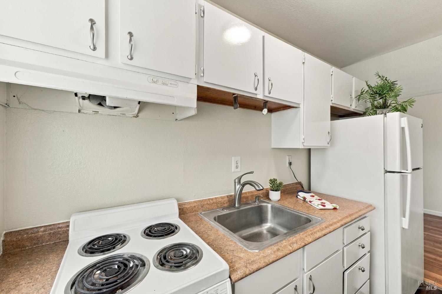 332 Louisiana Street Vallejo CA 94590