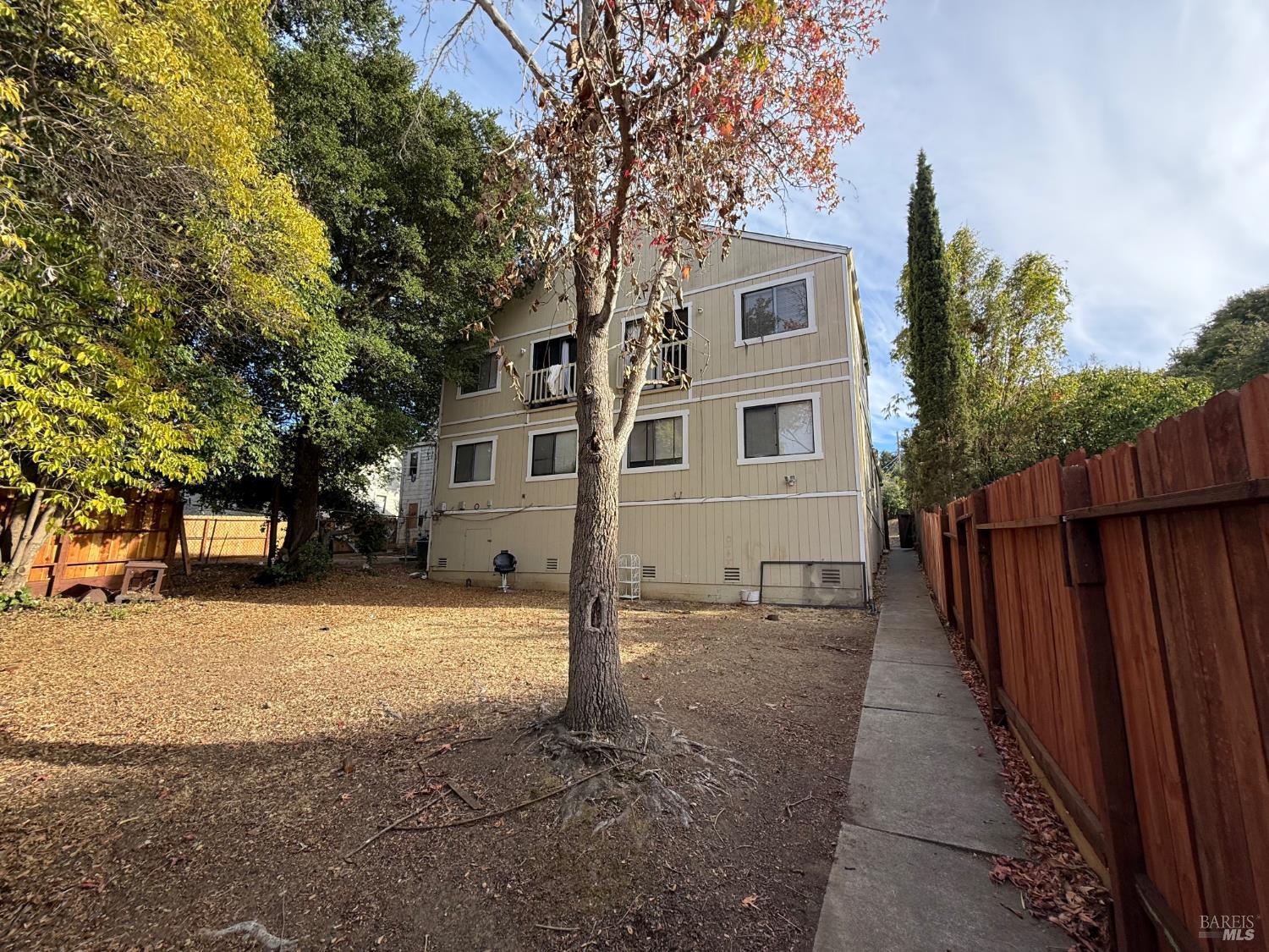 332 Louisiana Street Vallejo CA 94590