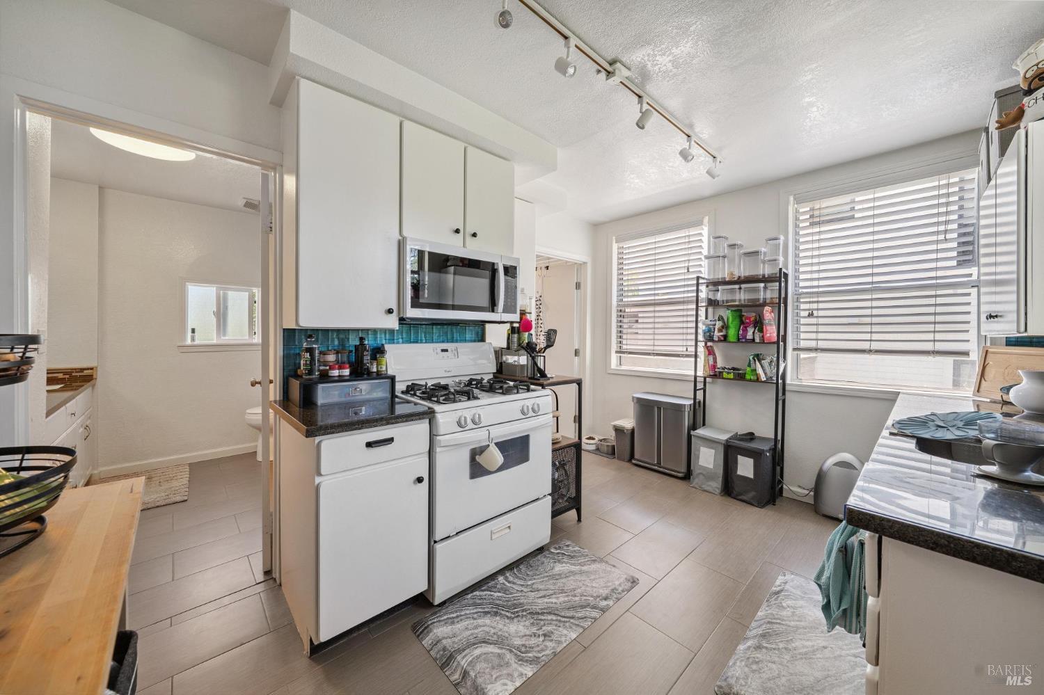 711 San Anselmo Avenue San Anselmo CA 94960