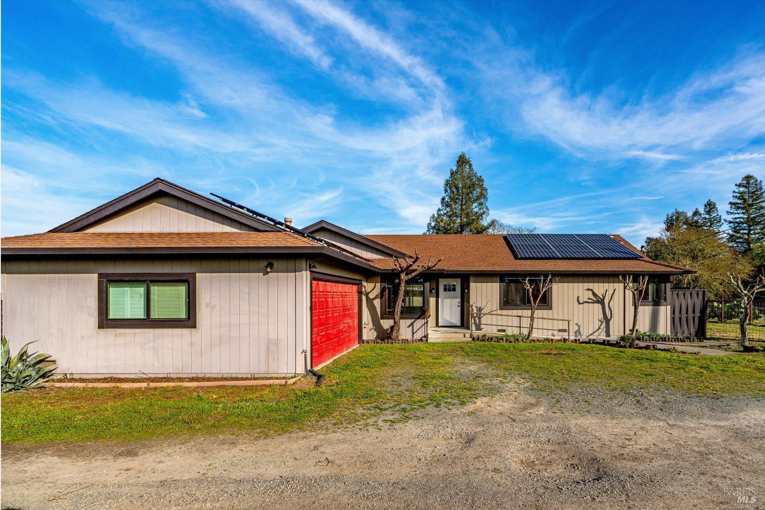 985 Gumview Road Windsor CA 95492