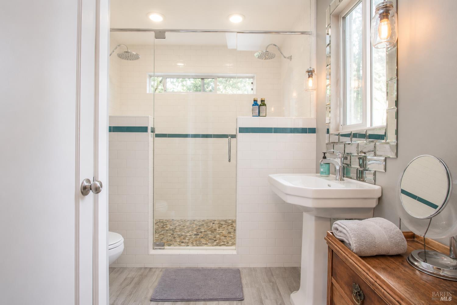 9079 Middle Terrace Monte Rio CA 95462