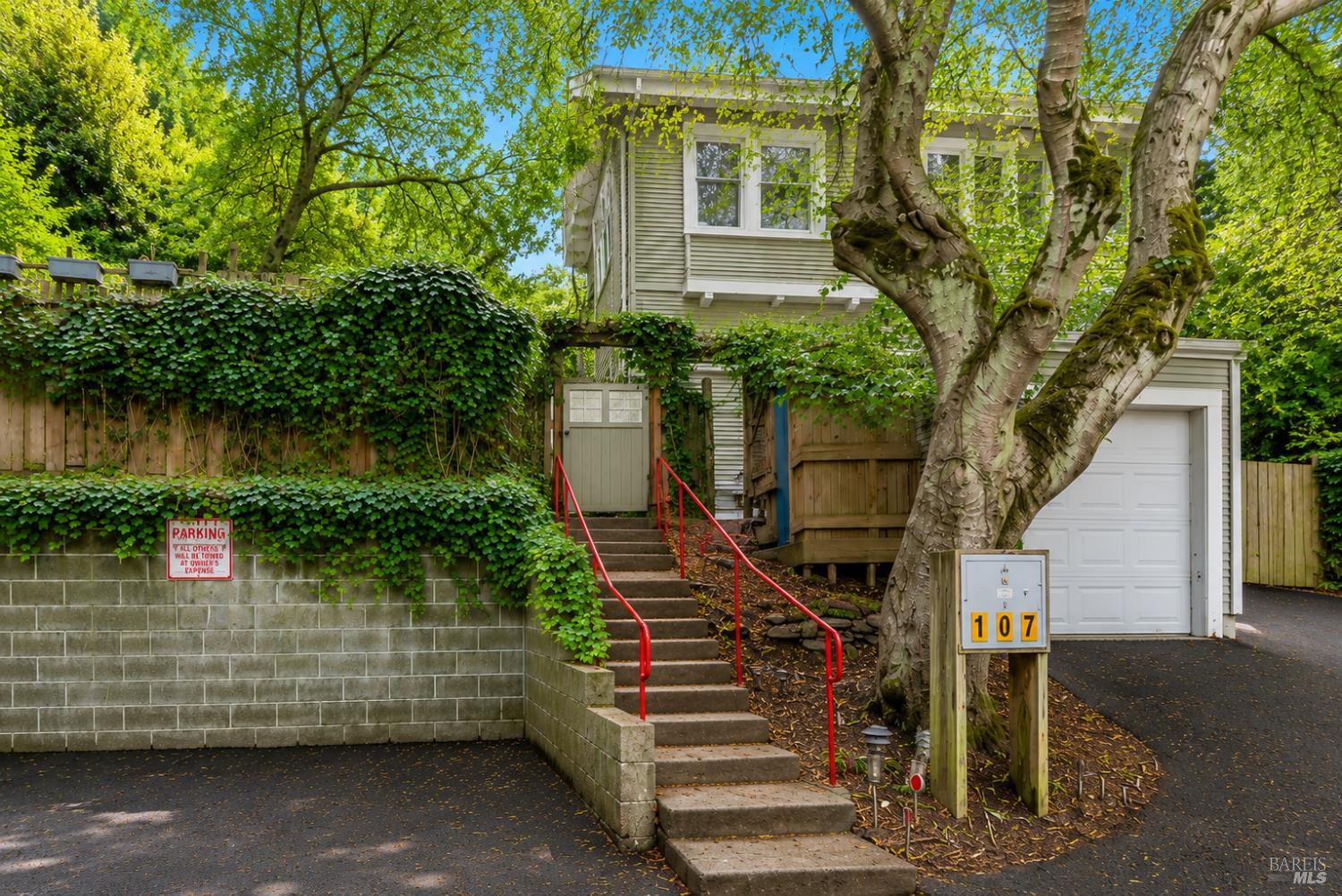 107 Stadium Avenue Mill Valley CA 94941