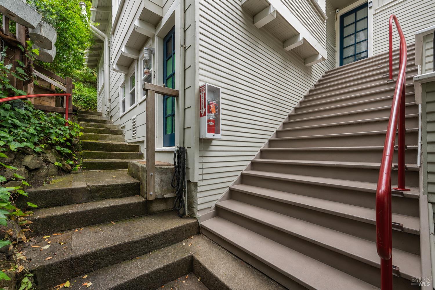 107 Stadium Avenue Mill Valley CA 94941