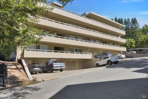 1118 Sir Francis Drake Boulevard Kentfield CA 94904
