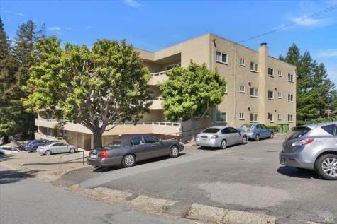1118 Sir Francis Drake Boulevard Kentfield CA 94904