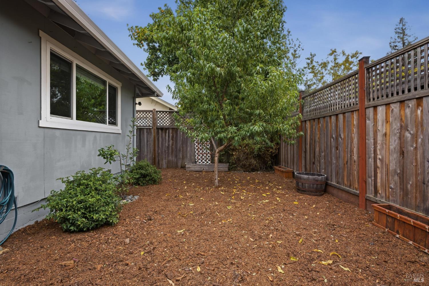 528-530 Nason Street Santa Rosa CA 95404