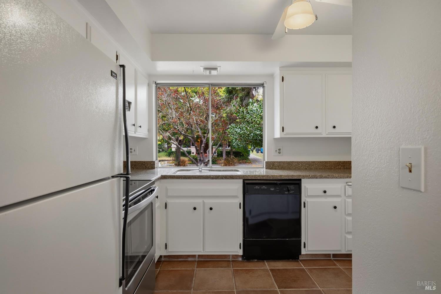 528-530 Nason Street Santa Rosa CA 95404