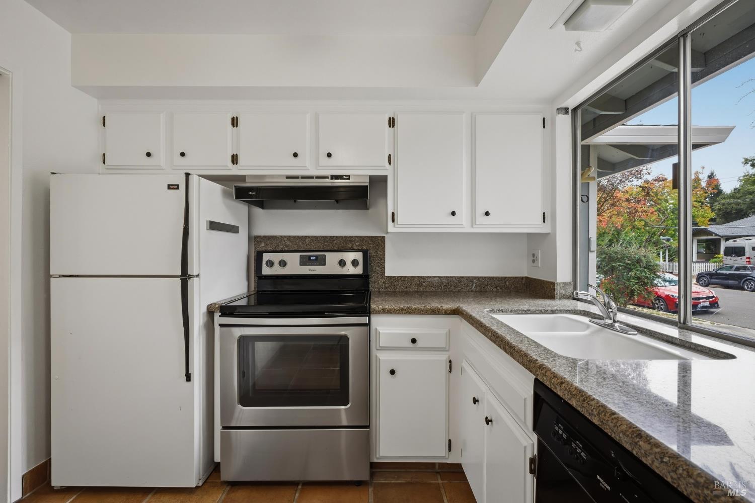 528-530 Nason Street Santa Rosa CA 95404