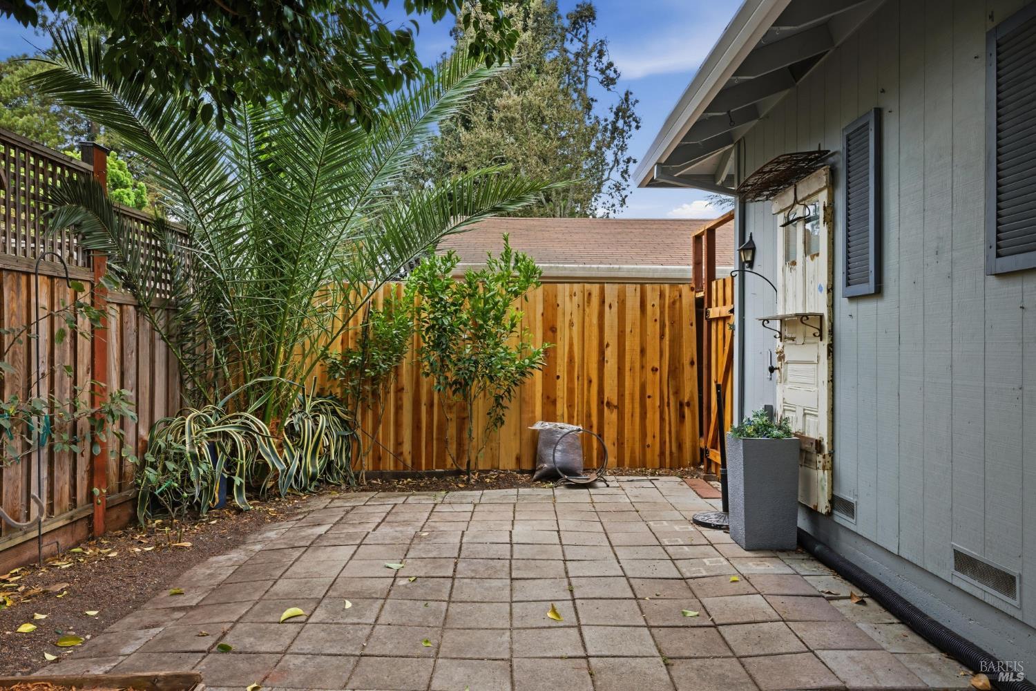 528-530 Nason Street Santa Rosa CA 95404