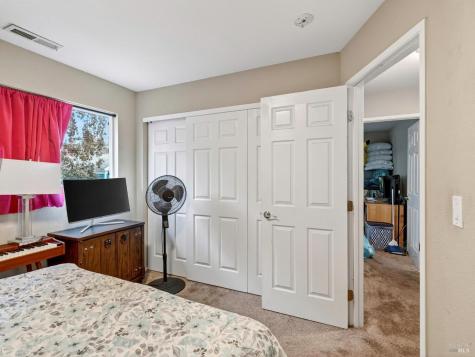 100-102 W 8th Street Santa Rosa CA 95401