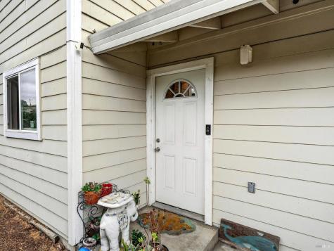 100-102 W 8th Street Santa Rosa CA 95401