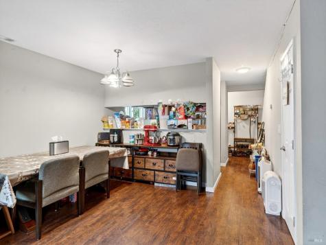 100-102 W 8th Street Santa Rosa CA 95401