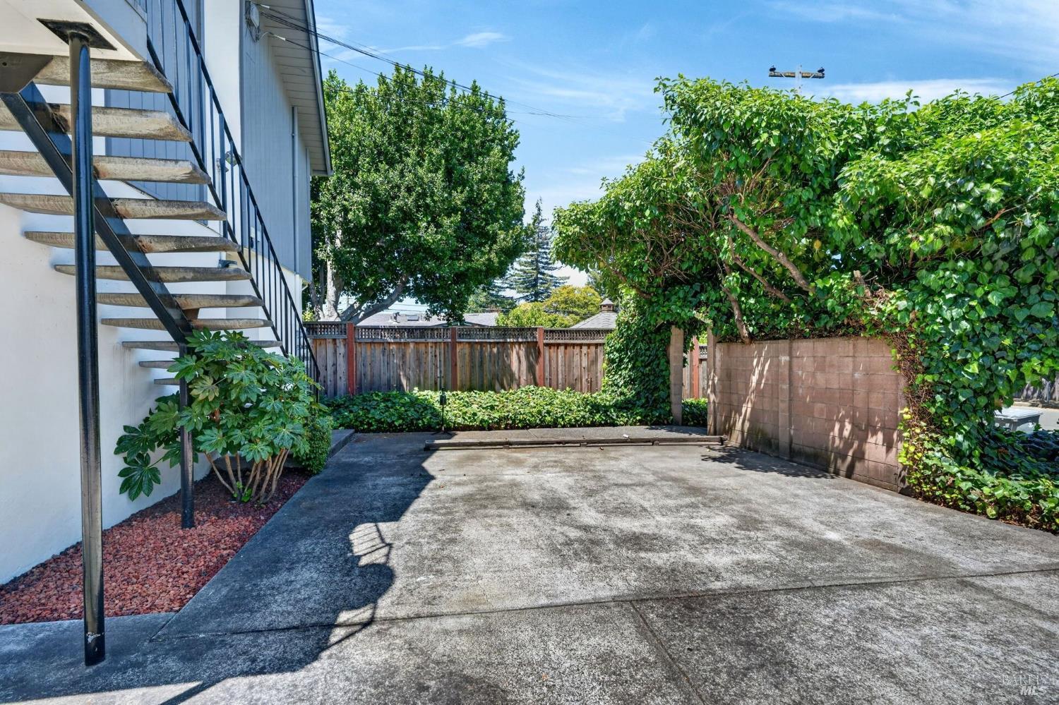 406 Klute Street Santa Rosa CA 95401