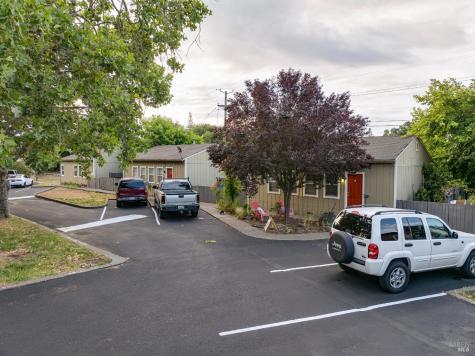 10117-10125 Old Redwood Highway Windsor CA 95492