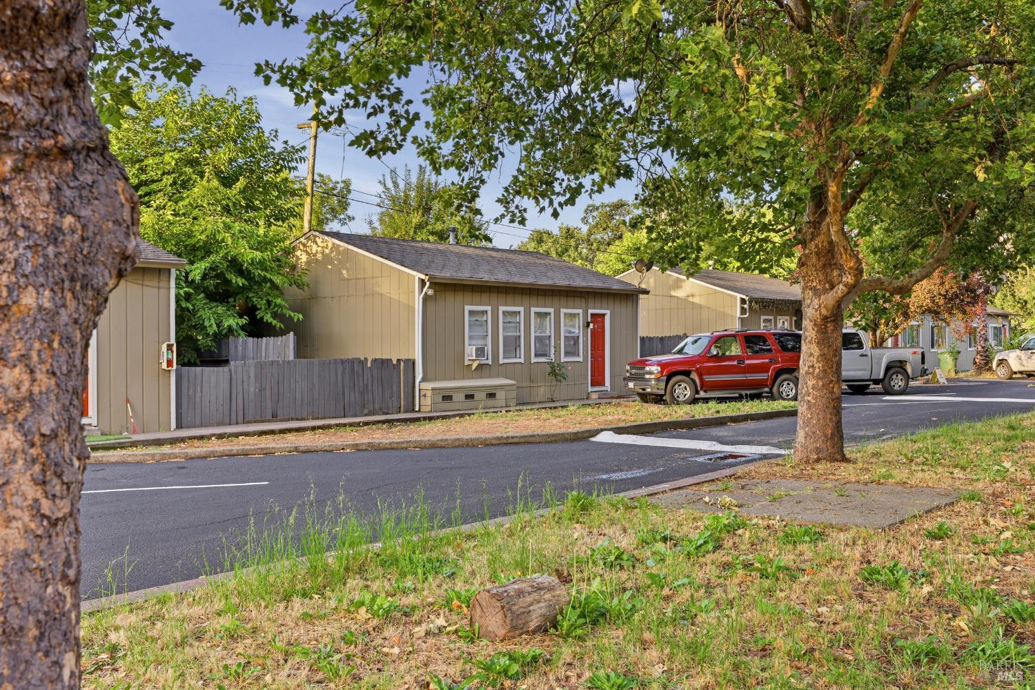 10117-10125 Old Redwood Highway Windsor CA 95492