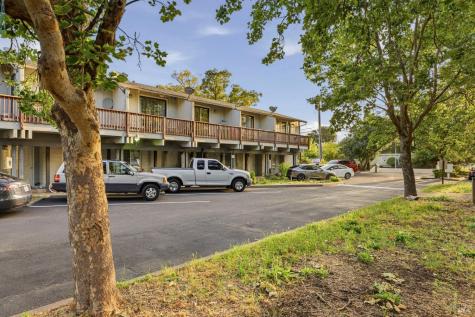 10117-10125 Old Redwood Highway Windsor CA 95492