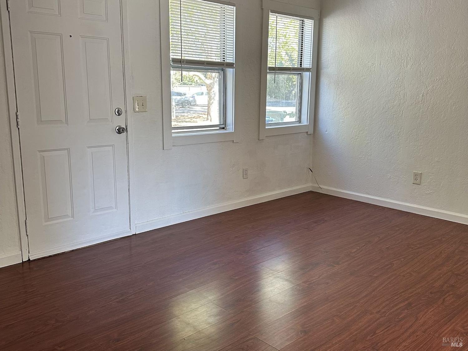 10117-10125 Old Redwood Highway Windsor CA 95492