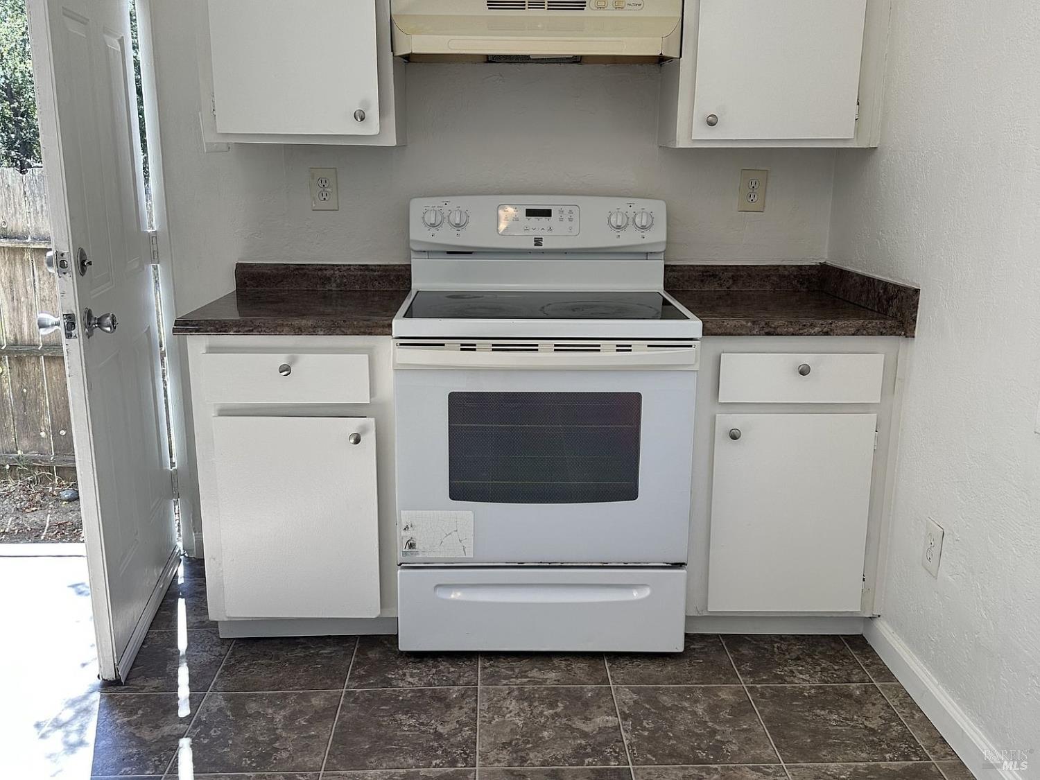 10117-10125 Old Redwood Highway Windsor CA 95492