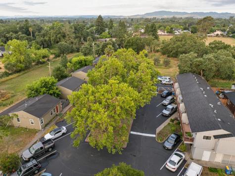 10117-10125 Old Redwood Highway Windsor CA 95492