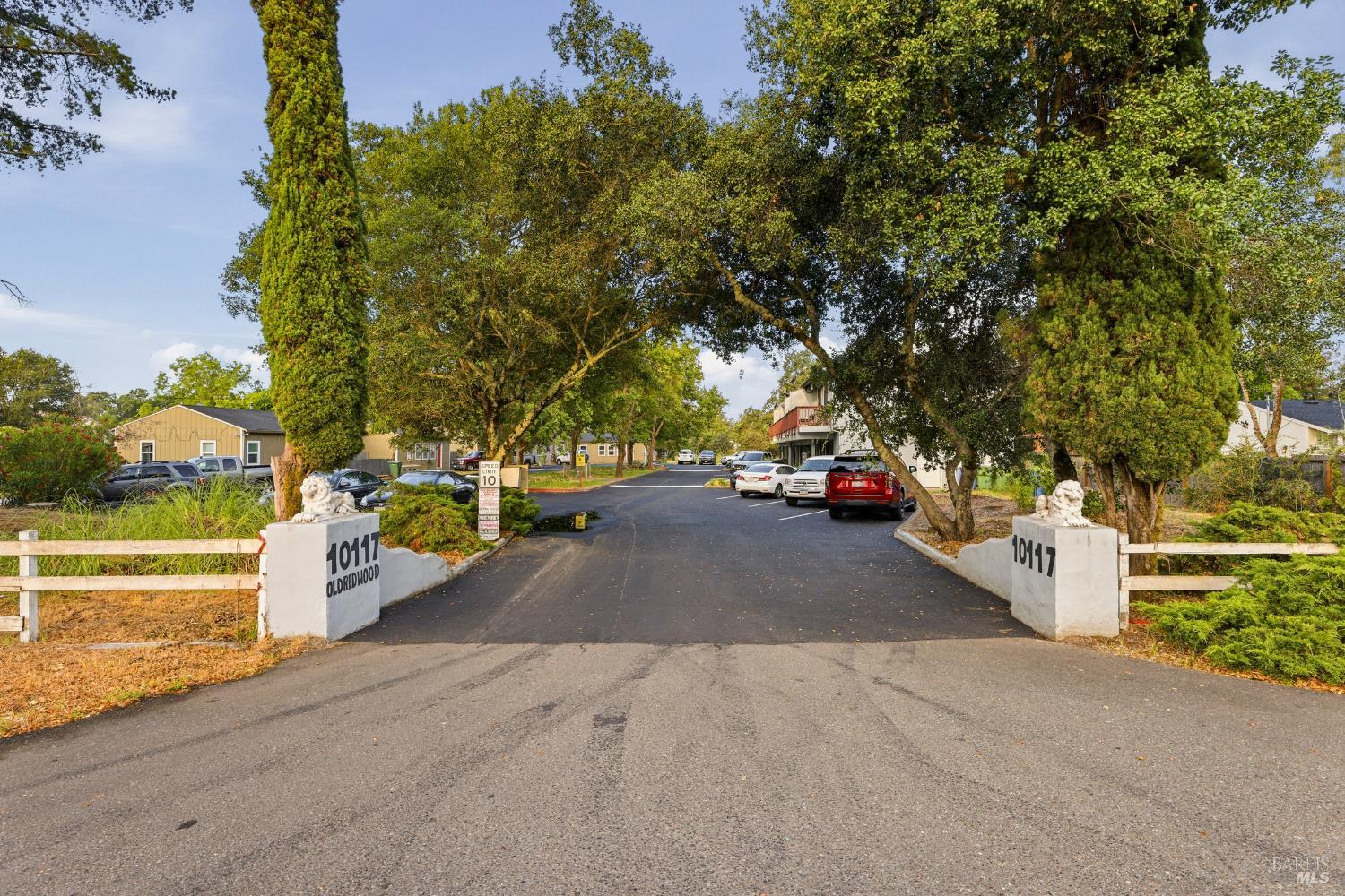 10117-10125 Old Redwood Highway Windsor CA 95492