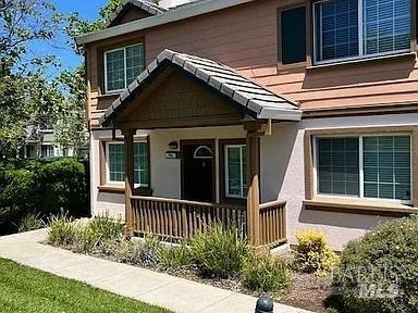 702 Daniels Avenue Vallejo CA 94590