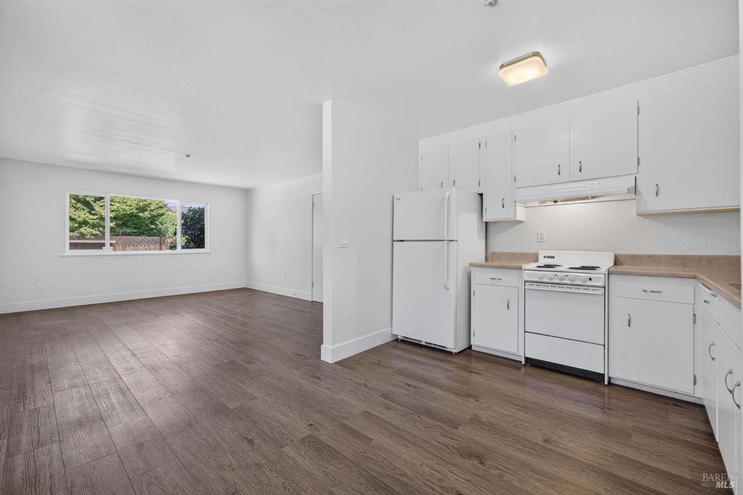 420-422 Klute Street Santa Rosa CA 95401