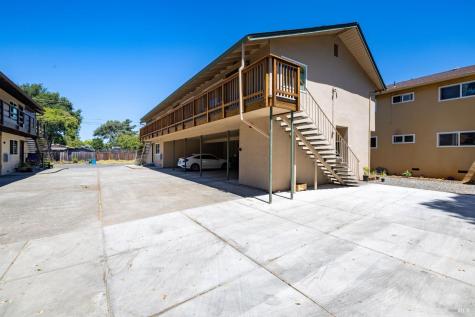 420-422 Klute Street Santa Rosa CA 95401
