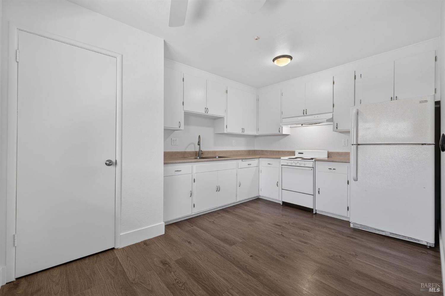 420-422 Klute Street Santa Rosa CA 95401