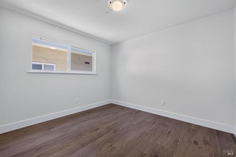 420-422 Klute Street Santa Rosa CA 95401