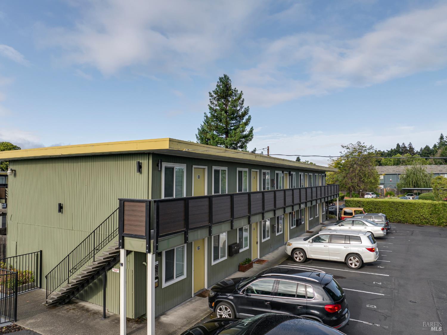 7400-7416 Bridgit Drive Rohnert Park CA 94928