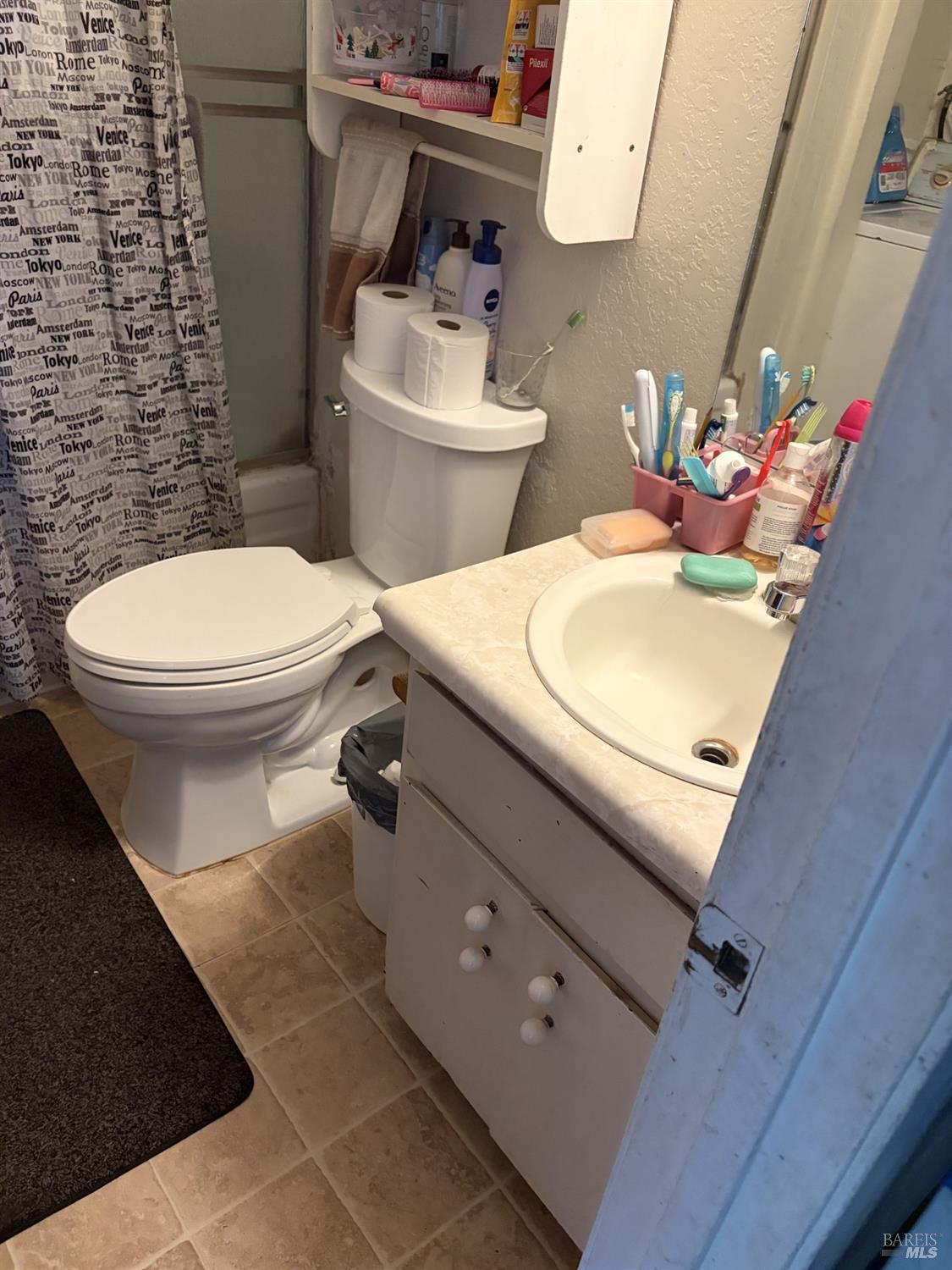 1721-1723 Mission Boulevard Santa Rosa CA 95409