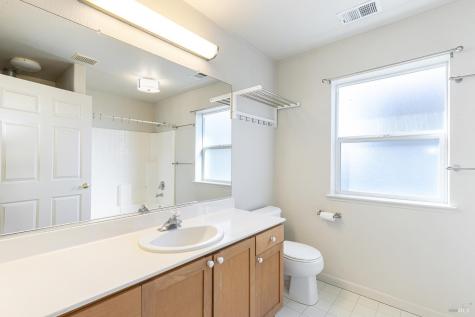 2131 Naomi Place Santa Rosa CA 95403