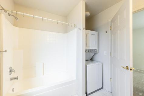 2131 Naomi Place Santa Rosa CA 95403