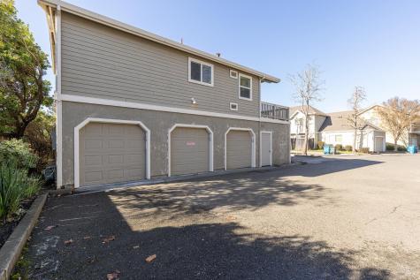 2131 Naomi Place Santa Rosa CA 95403