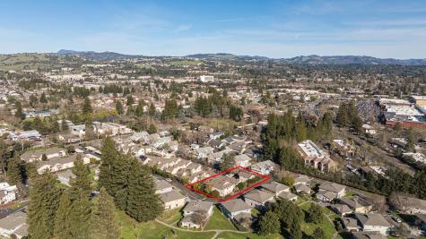 2131 Naomi Place Santa Rosa CA 95403