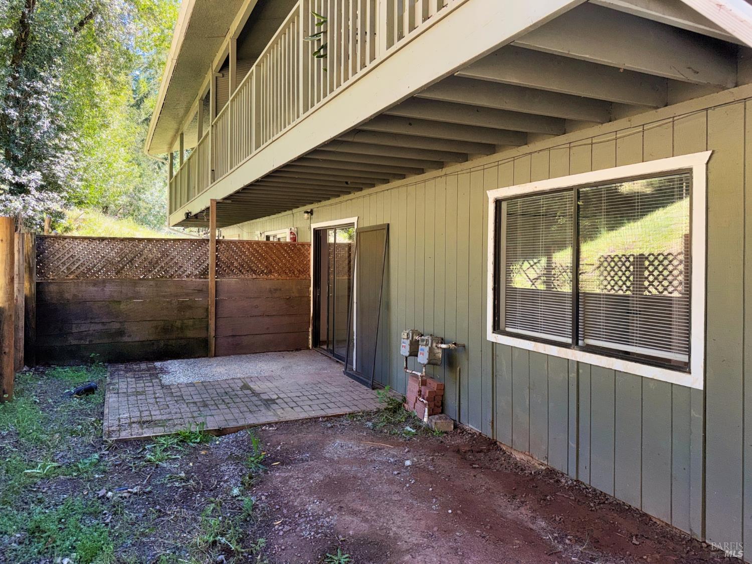 25531 Madrone Way Willits CA 95490