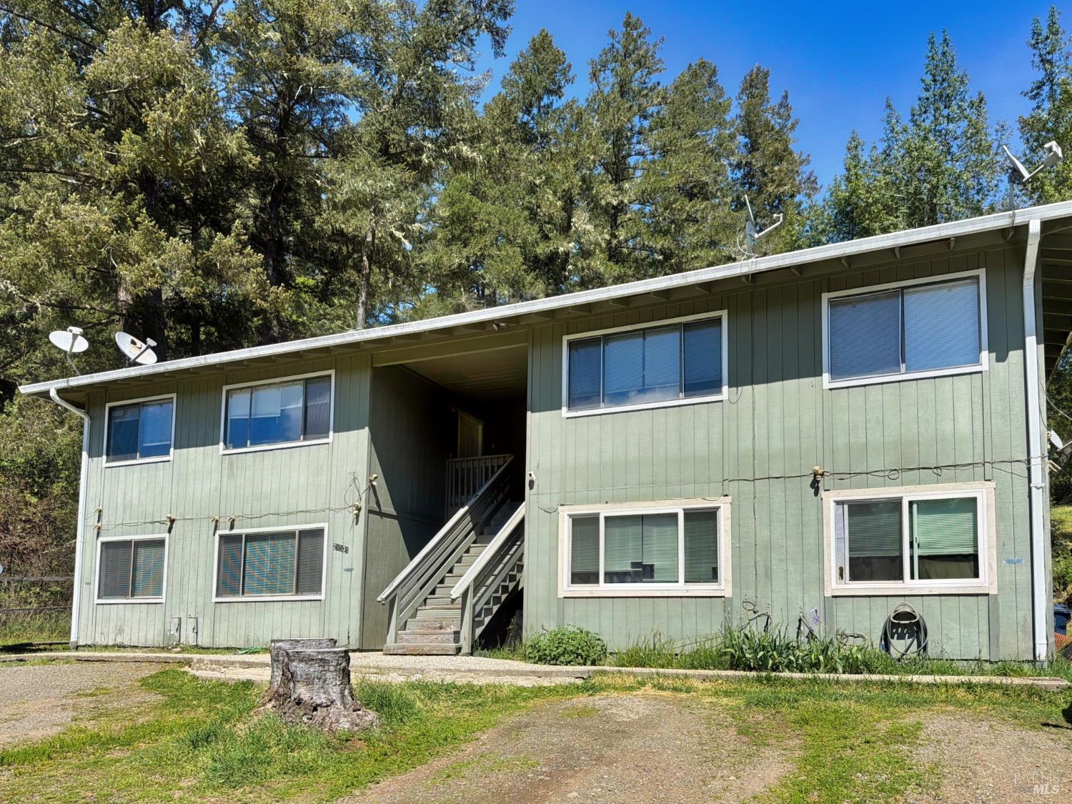 25531 Madrone Way Willits CA 95490
