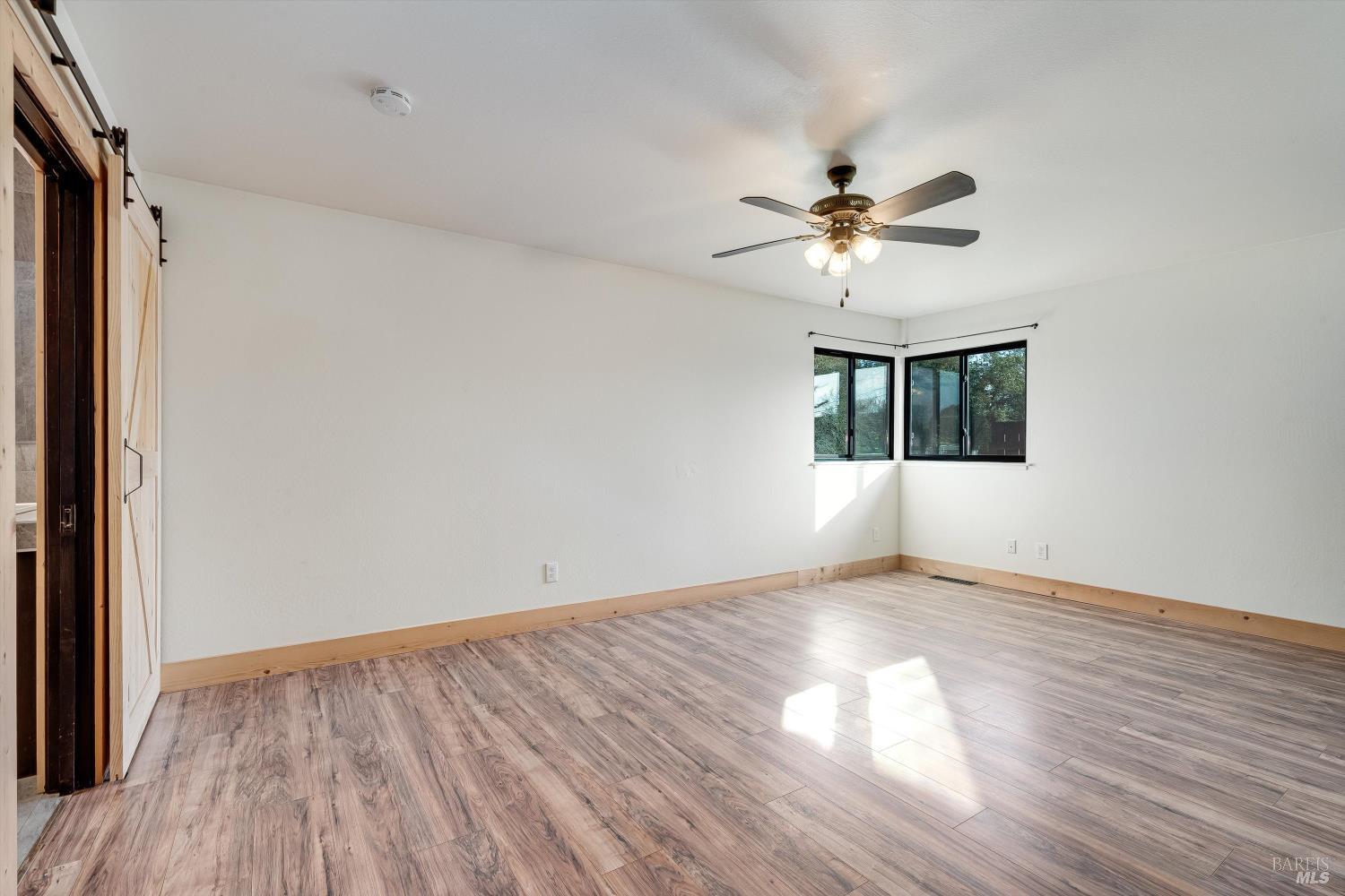 985-5354 Win Gumview Road Windsor CA 95492