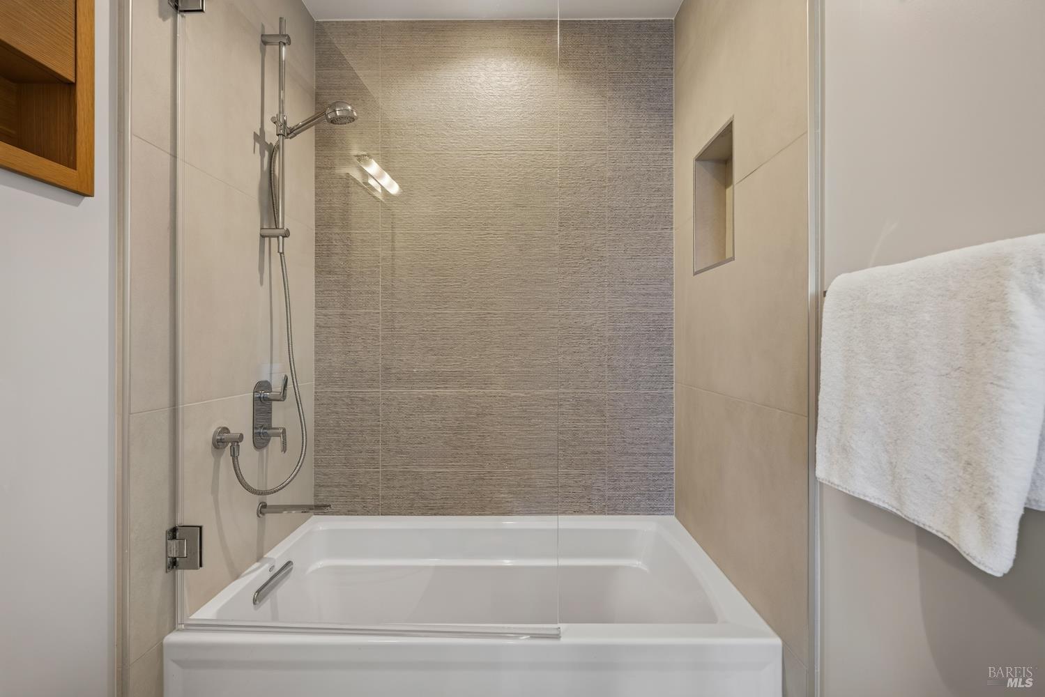 2401 Paradise Drive Tiburon CA 94920