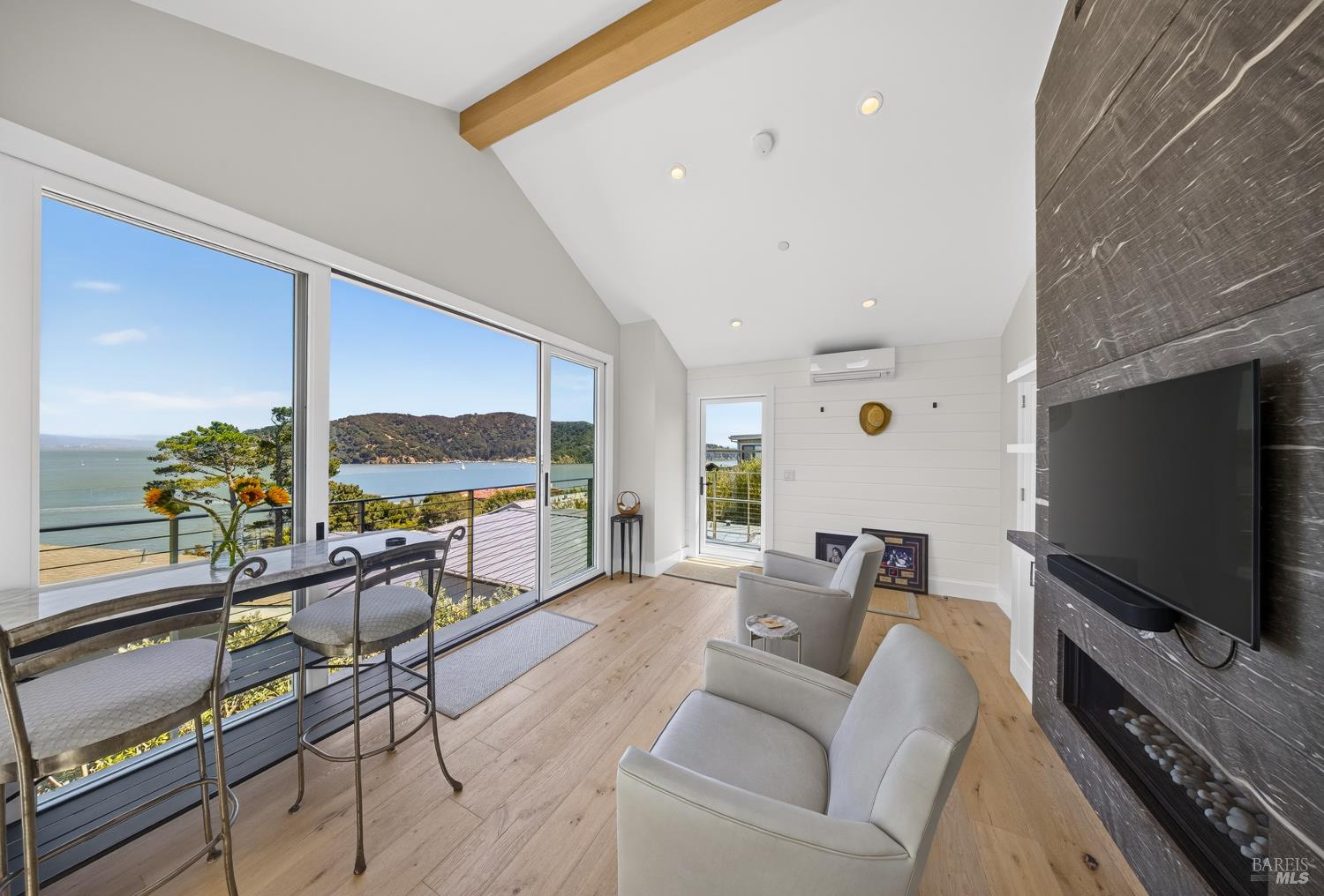 2401 Paradise Drive Tiburon CA 94920