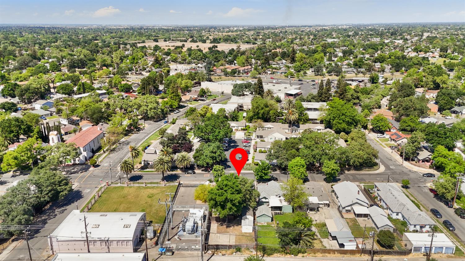 1812 El Monte Avenue Sacramento CA 95815