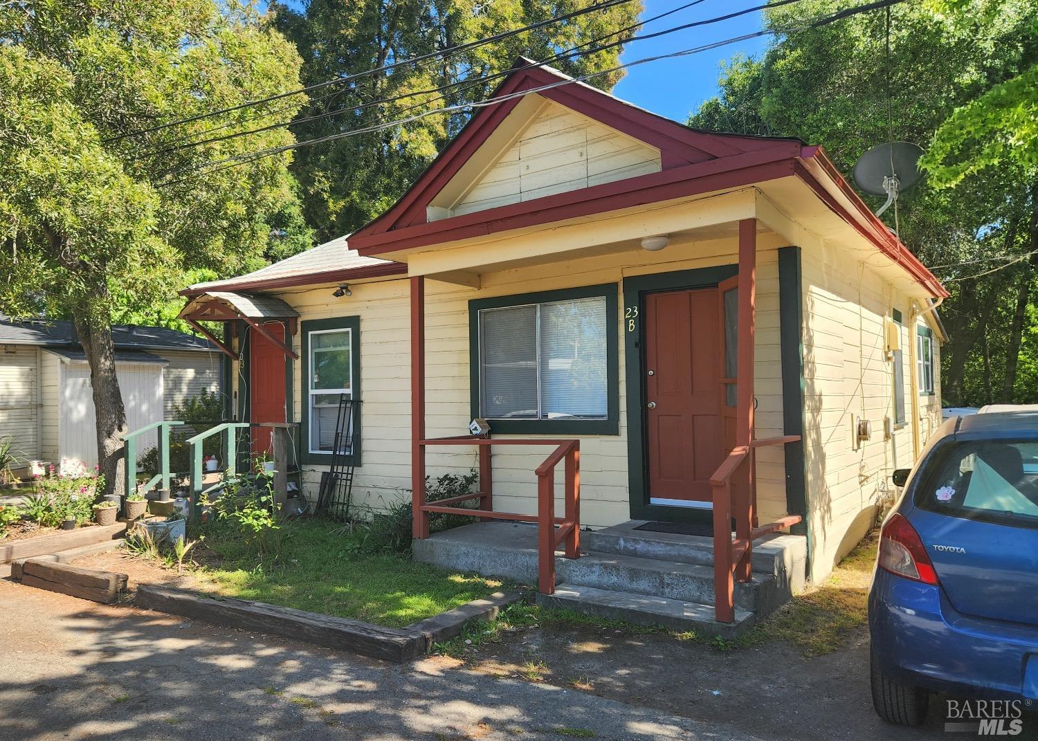 1855-1875 Petaluma Hill Road Santa Rosa CA 95404