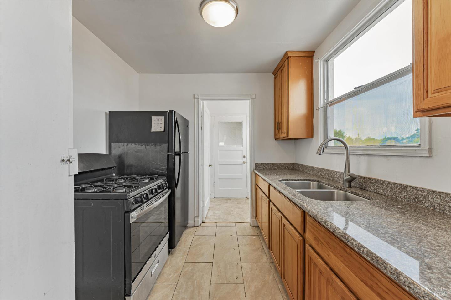 5801 Madison Avenue Richmond CA 94112