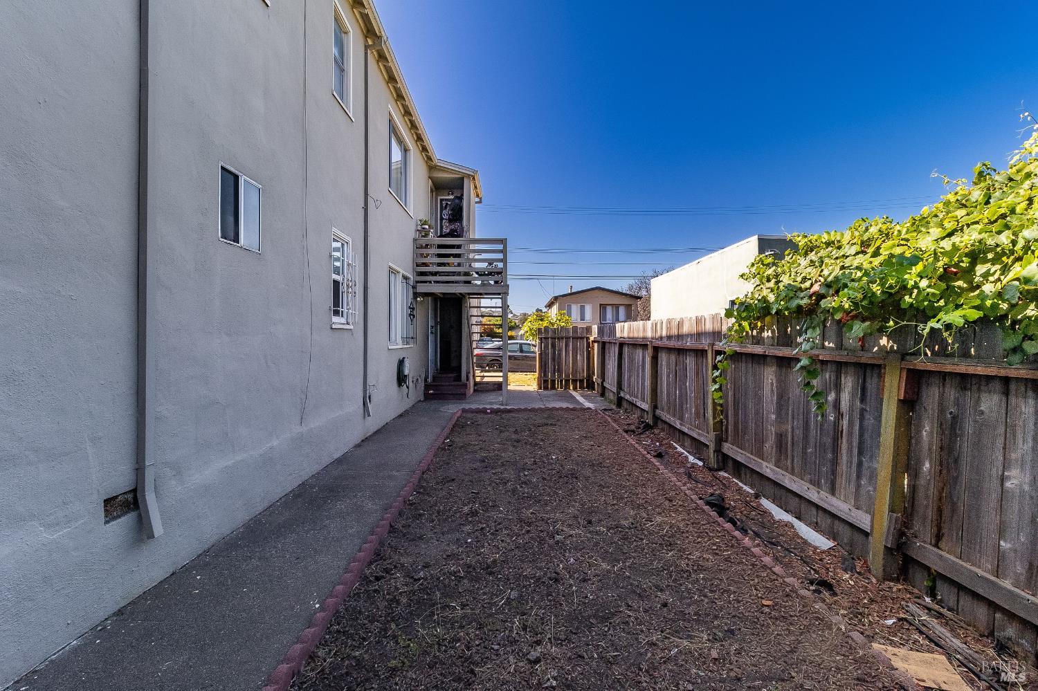 5801 Madison Avenue Richmond CA 94112