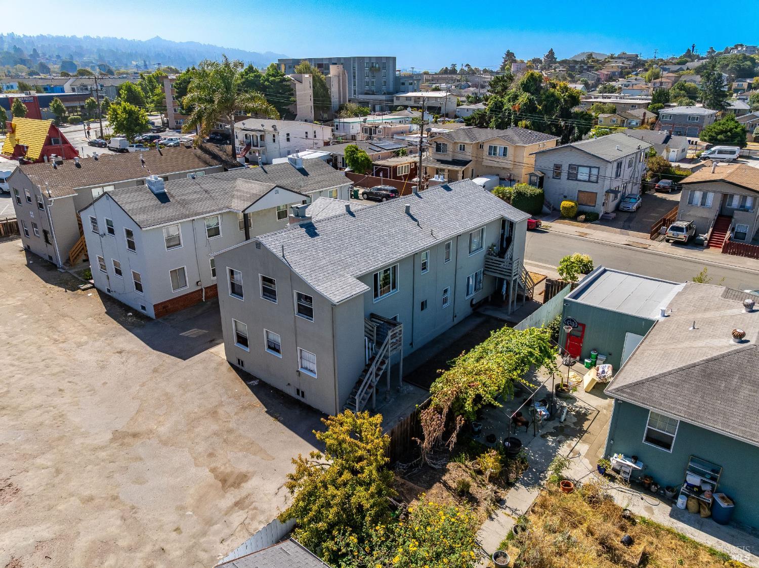 5801 Madison Avenue Richmond CA 94112