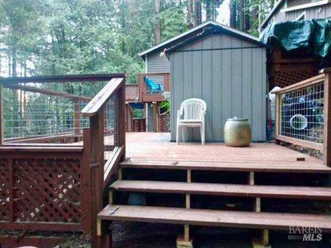 17410 Park Avenue Guerneville CA 95446