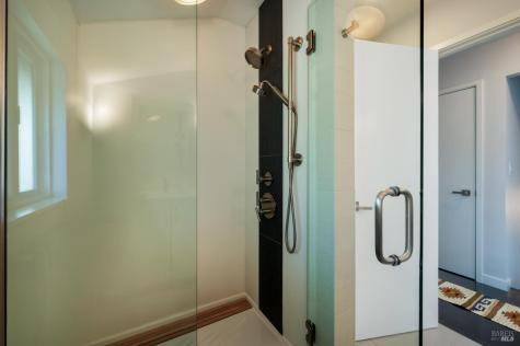 1311 Prentice Drive Healdsburg CA 95448
