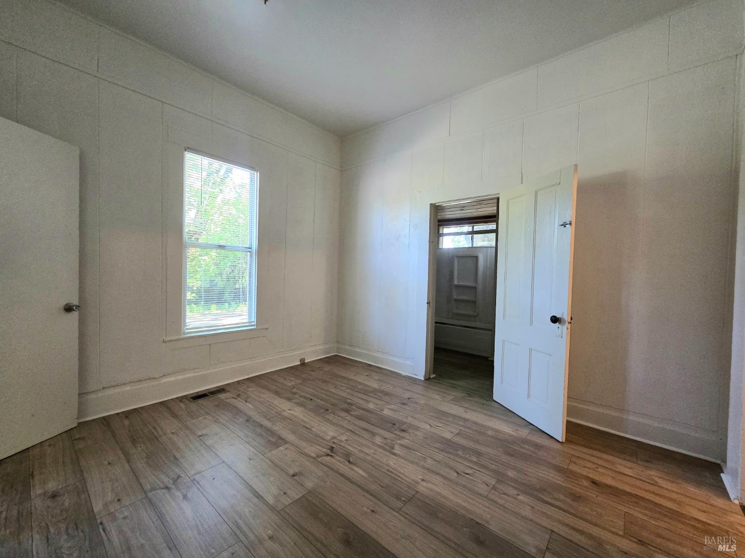 487 E Valley Street Willits CA 95490